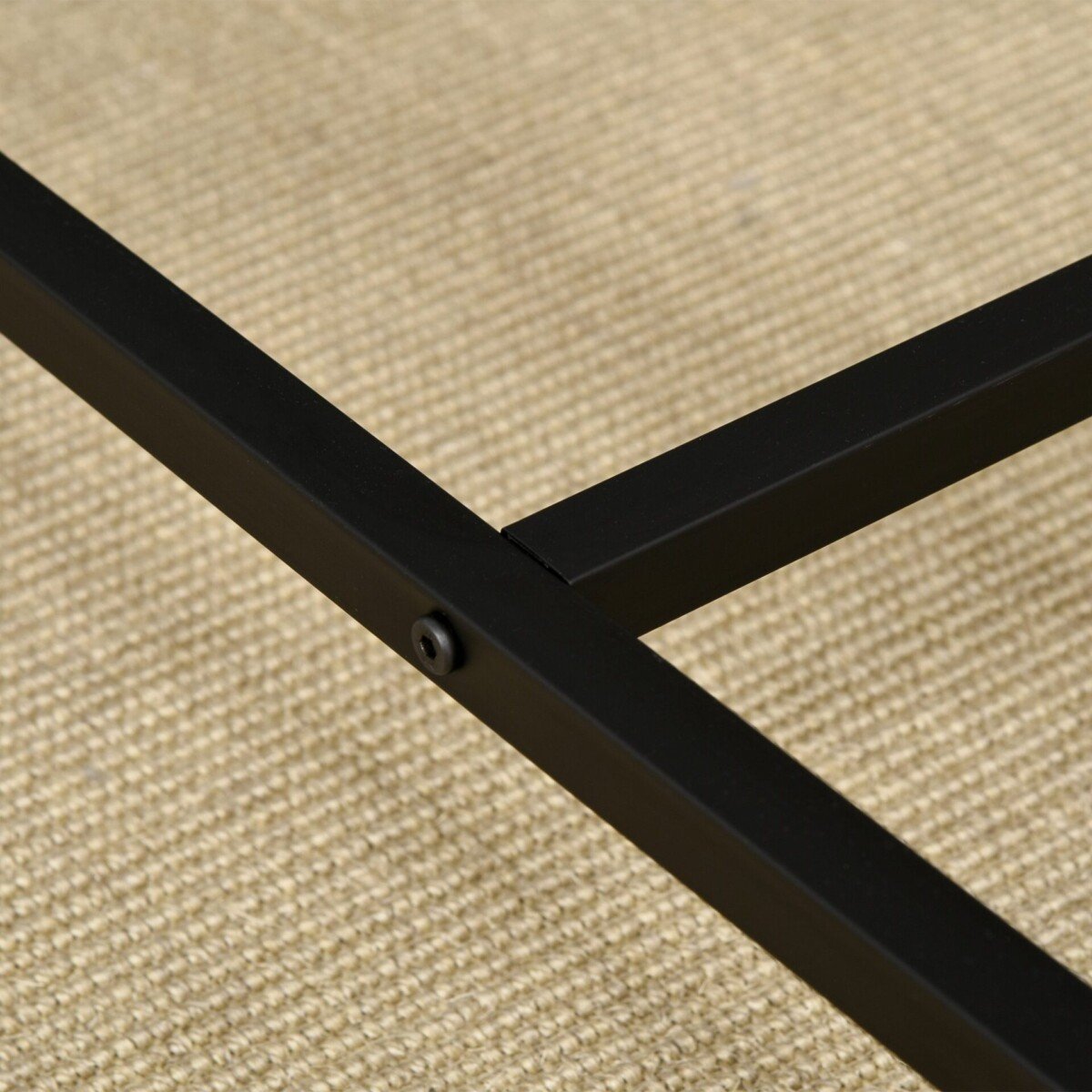 Baro-stalo-ir-4-kedziu-komplektas-9