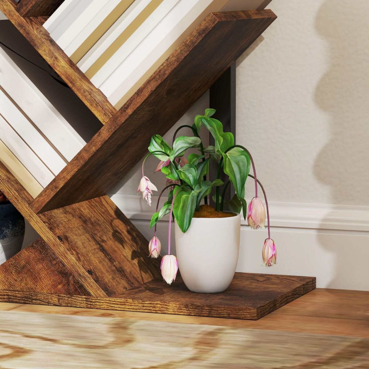 Medžio formos knygų lentyna su 9 lentynomis