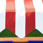 Medine-smelio-deze-su-stogeliu-vaikams-107.5-x-107.5-x-110-cm-8