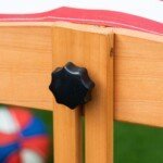 Medine-smelio-deze-su-stogeliu-vaikams-107.5-x-107.5-x-110-cm-9