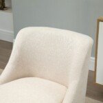 Patogus-poilsio-kreslas-su-medinemis-kojomis-7