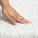 Reguliuojamo-aukscio-biuro-kede-su-ratukais-ir-metaliniu-pagrindu-9