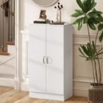 Batų spintelė su reguliuojamo aukščio lentynomis ir švelnaus uždarymo vyriais