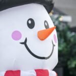 2,4 m aukščio pripučiamas sniego senis su automatiniu pripūtimu ir LED apšvietimu