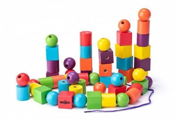 Dideli karoliukai vėrimui