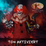 Helovino dekoracija: stovintis animatroninis klounas, 173 cm, su garso aktyvacija ir judančiomis dalimis