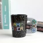 Keramikinis puodelis „Game Over“