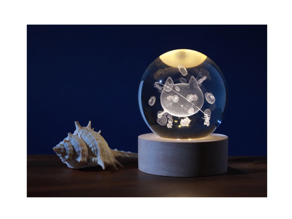Krištolinio rutulio lempa „Katė“ Krištolinio rutulio lempa „Katė“, 6 cm