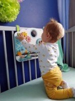 Medinė veiklos lenta mažyliui