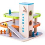 Medinis garažas su liftu