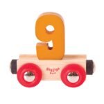 Medinis vagonėlis skaičius 9