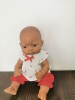 Muslininis rinkinys lėlėms su vyšnių raštu, 32 cm