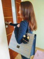 Pakabukas su pomponu kačiukas