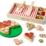 Pjaustoma medinė pica