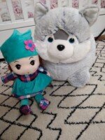 Pliušinis haskio šuniuko pufas