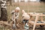 Vaikiškas sodo įrankių rinkinys krepšyje