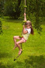 Vaikų laipiojimo virvė su pakopomis