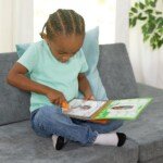 Vandens spalvinimo knyga Safaris