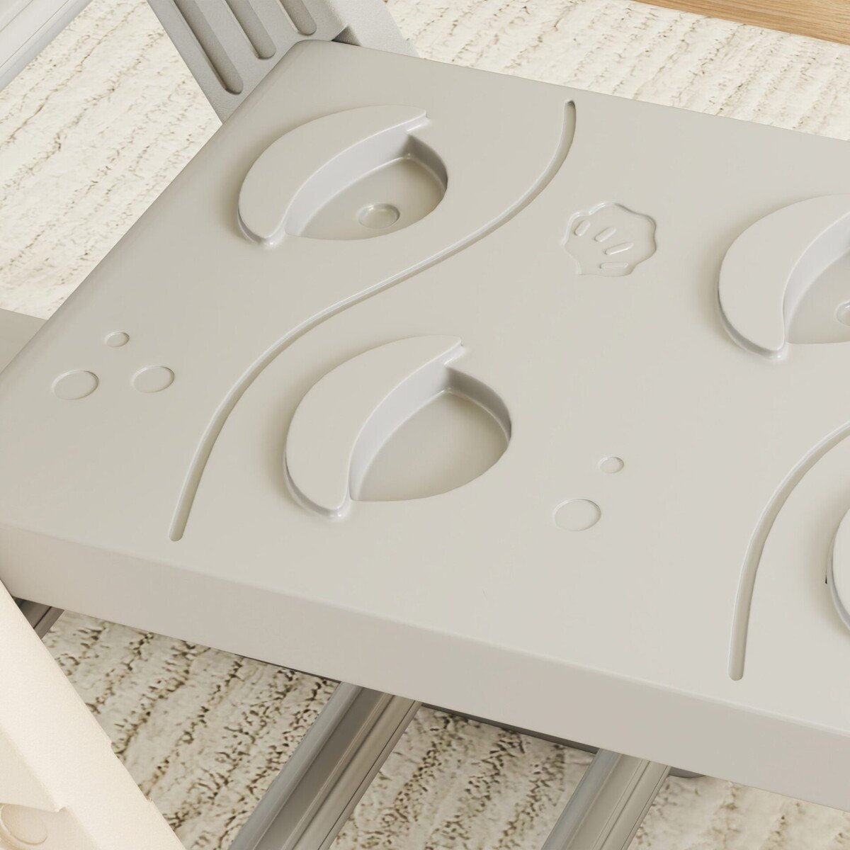 Vidinis 8 viename laipiojimo kompleksas su dvipuse čiuožykla ir supamuoju krėslu