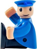 Žalias baterijomis varomas traukinys su mašinistu