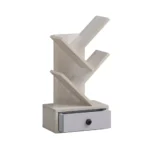 Daugiafunkcis medžio formos lentynų stovas su stalčiumi (Smėlio)