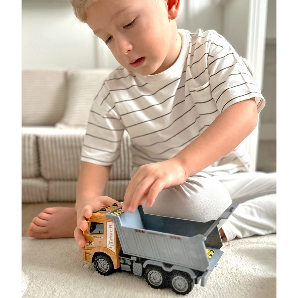 6 dalių didelių statybinių mašinų rinkinys – Paveikslėlis 6