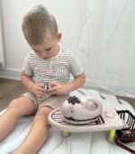 lenta ir šviesos bei garso efektais