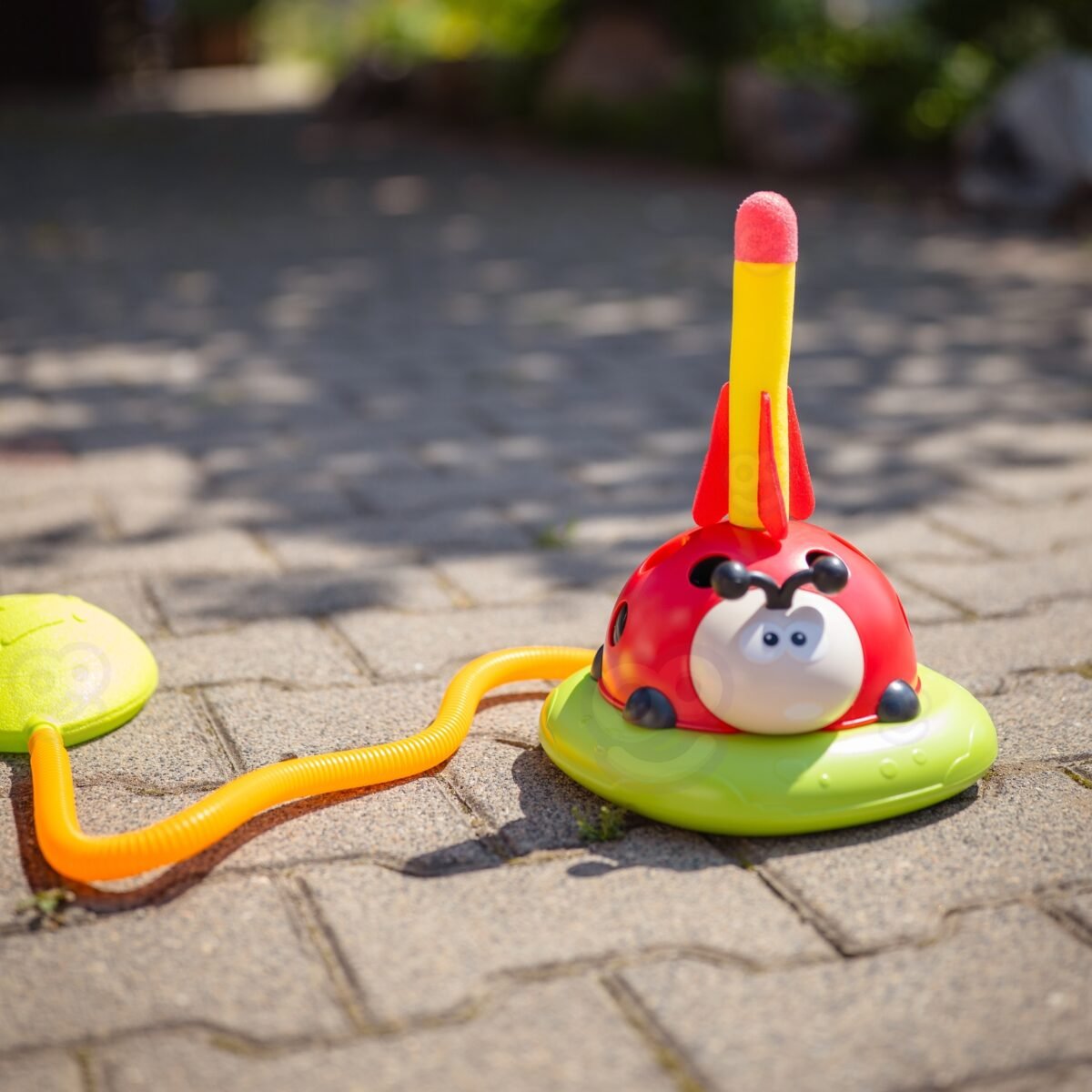 Daugiafunkcinė boružė su šokdyne, raketų paleidikliu ir žiedų metimu – Paveikslėlis 5