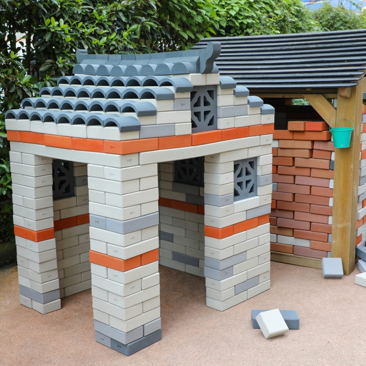 Dideli EVA putų konstravimo blokeliai su stogo elementais – Paveikslėlis 4