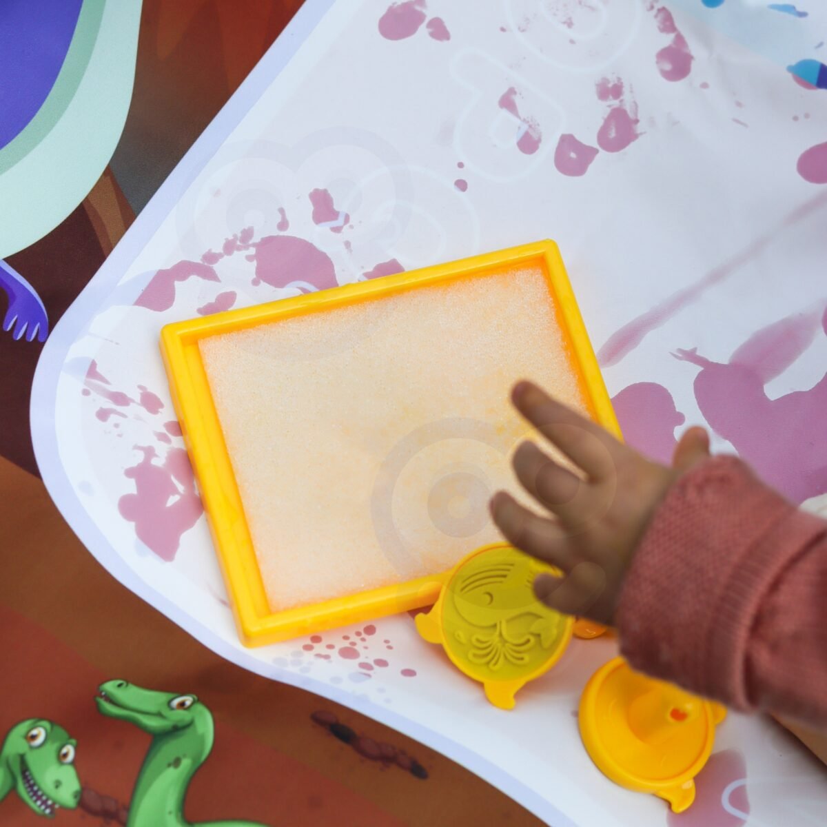 Didelis vandens piešimo kilimėlis su antspaudais ir trafaretais – Paveikslėlis 4