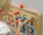 Edukacinė sieninė lenta magnetizmo tyrinėjimui