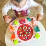 Interaktyvus žvejybos staliukas su meškerėmis – Paveikslėlis 3