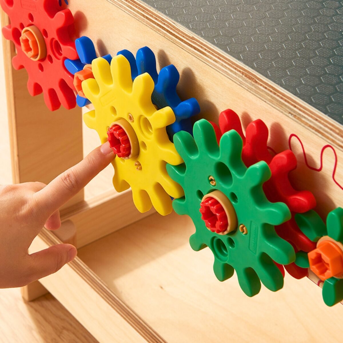 Krumpliaračių ir konstrukcijų rinkinys STEAM lentoms, 111 dalių – Paveikslėlis 5