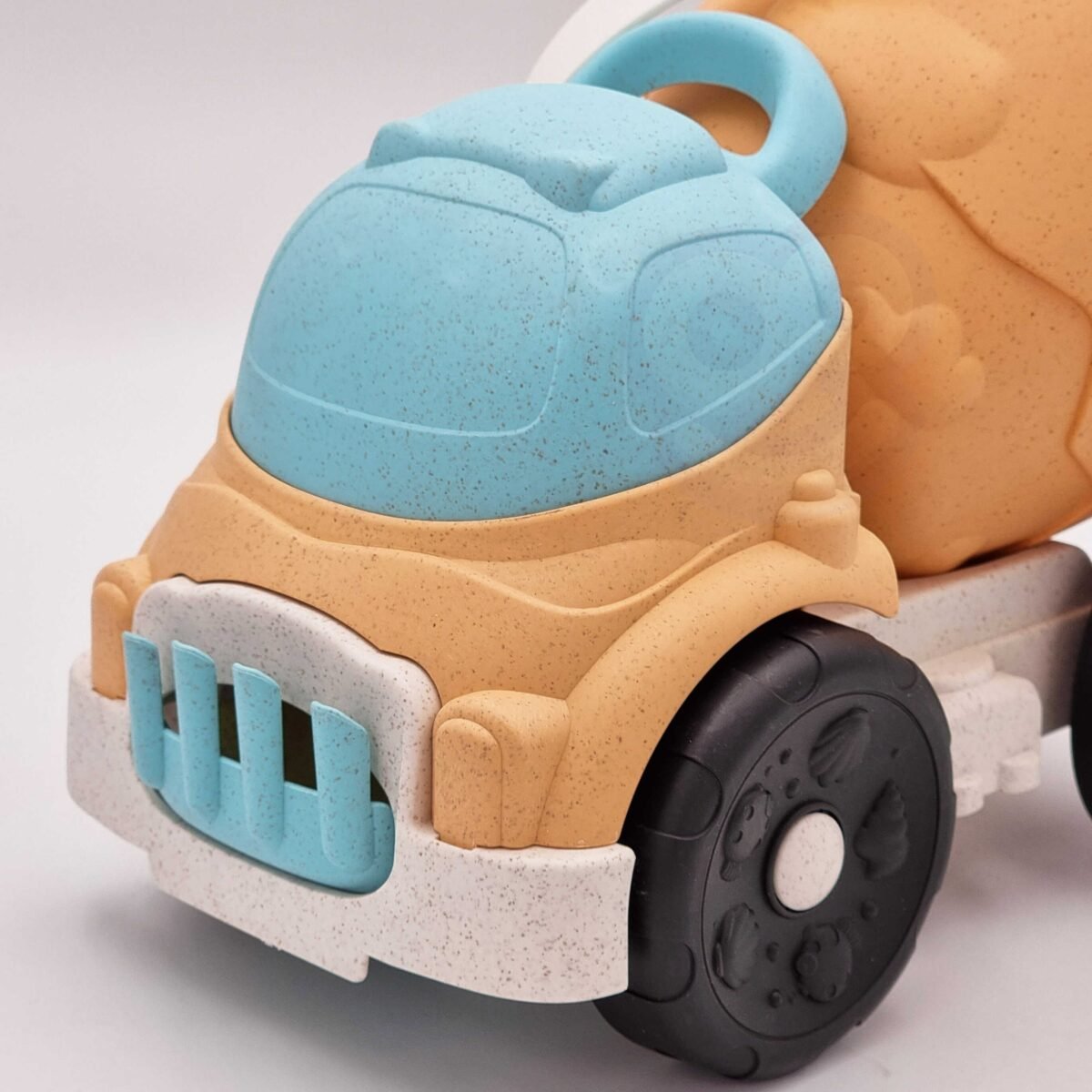 Kviečių pluošto smėlio rinkinys su sunkvežimiu ir 9 priedais – Paveikslėlis 6