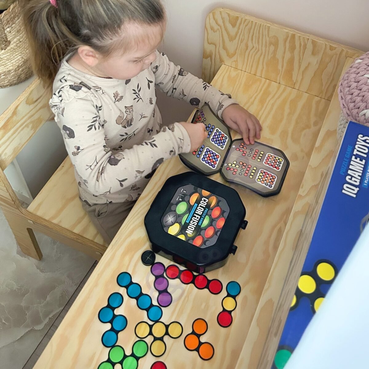 Loginis raštų dėliojimo žaidimas su apšviestu pagrindu – Paveikslėlis 6