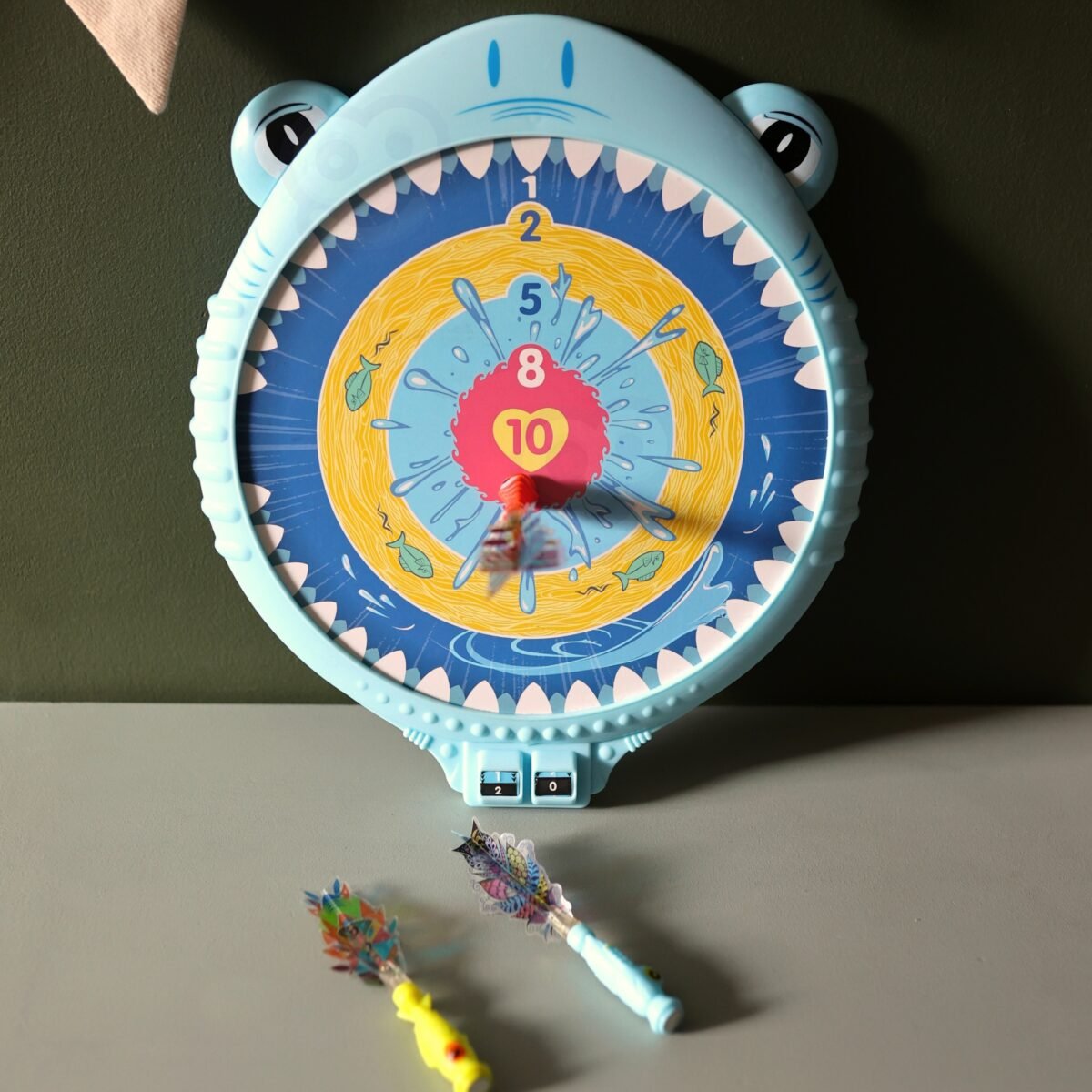 Magnetinis smiginis ryklio forma – Paveikslėlis 3