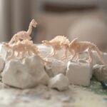 Mažojo archeologo kasinėjimo rinkinys su 6 dinozaurų skeletais