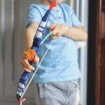 Mažojo lankininko rinkinys su šviečiančiu lanku ir strėlėmis siurbtukais – Paveikslėlis 6