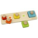 Medinė Montessori spalvų ir dydžių dėlionė su rankenėlėmis