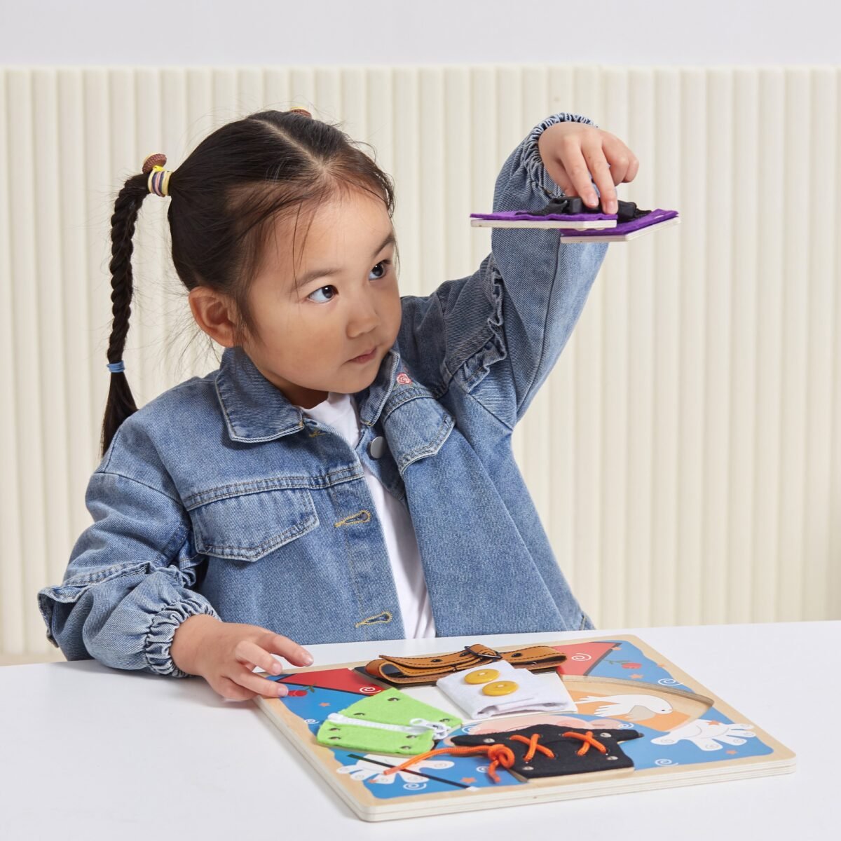 Medinė lavinamoji lenta magas rengimosi įgūdžiams – Paveikslėlis 4