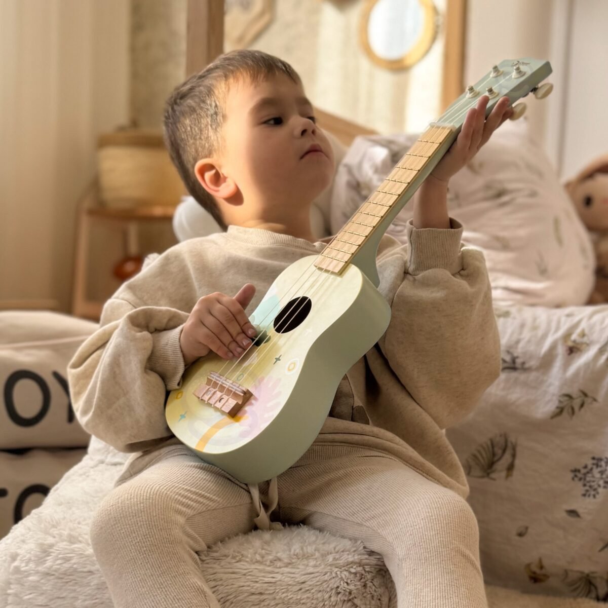 Medinė gitara vaikams – Paveikslėlis 5