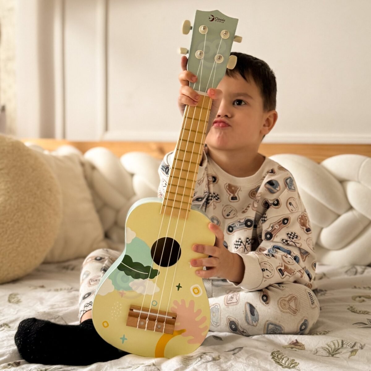 Medinė gitara vaikams – Paveikslėlis 6