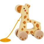 Medinė traukiama žirafa