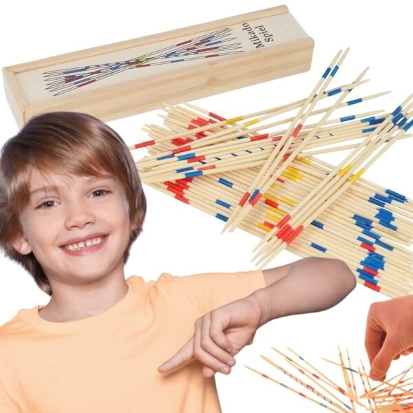 Medinės Mikado lazdelės dėžutėje