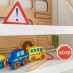 Medinės vėrimo kaladėlės su transporto priemonėmis, 13 dalių – Paveikslėlis 5