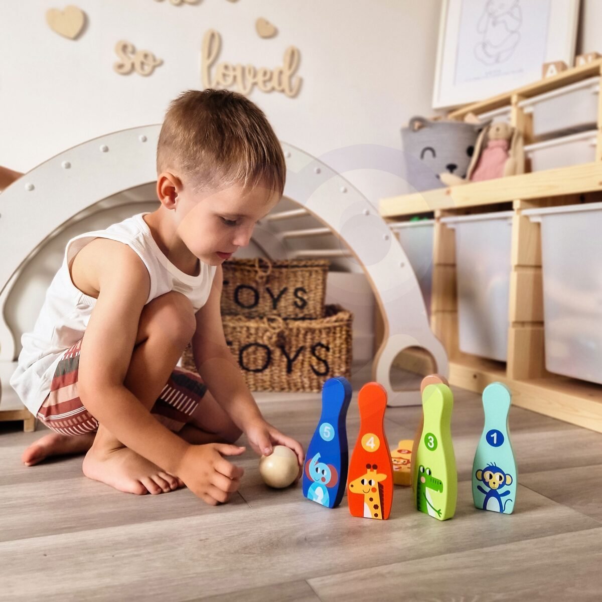 Mediniai gyvūnėlių kėgliai vaikams su kamuoliu – Paveikslėlis 4