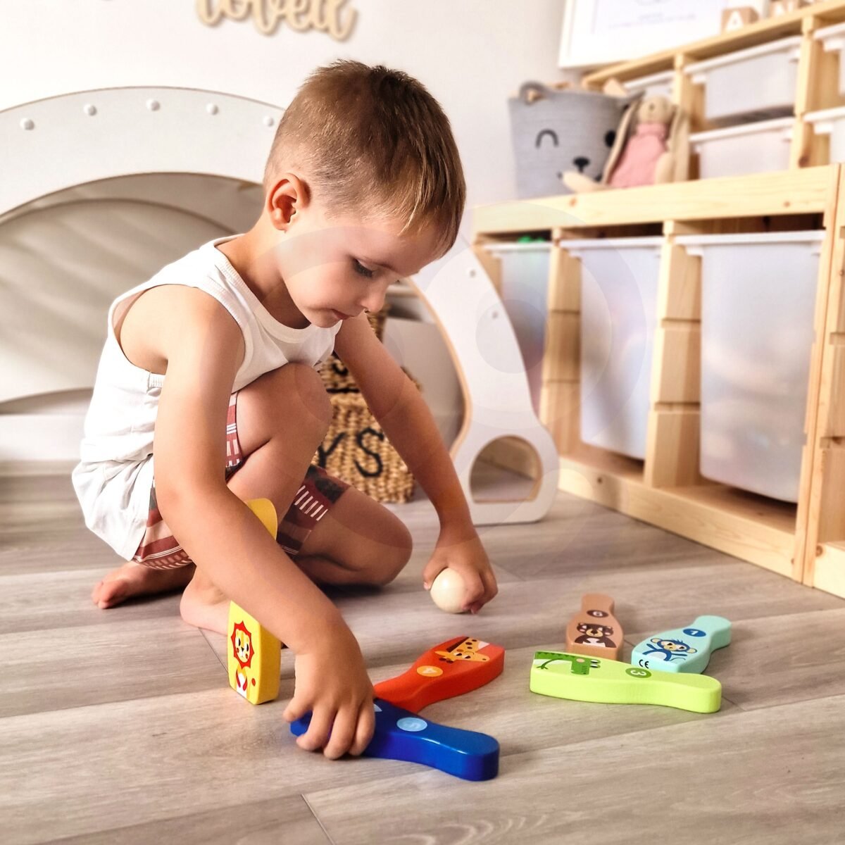 Mediniai gyvūnėlių kėgliai vaikams su kamuoliu – Paveikslėlis 5