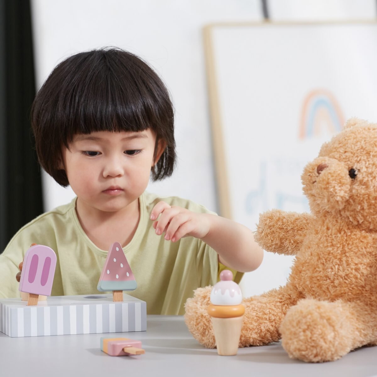 Medinis 5 dalių ledų ant pagaliukų rinkinys su stovu – Paveikslėlis 18