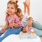 Medinis 5 dalių ledų ant pagaliukų rinkinys su stovu – Paveikslėlis 3