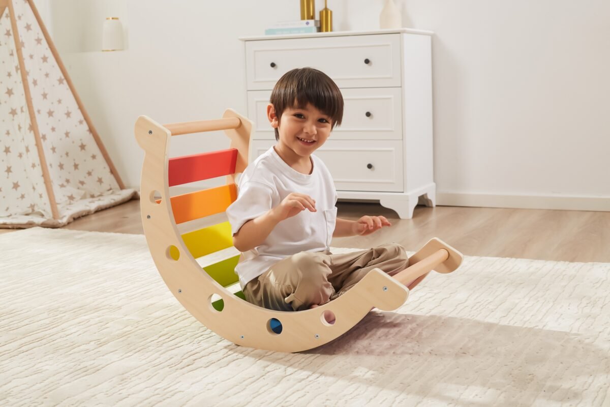 Medinis Montessori daugiafunkcis balansinis tiltelis-sūpynės – Paveikslėlis 9